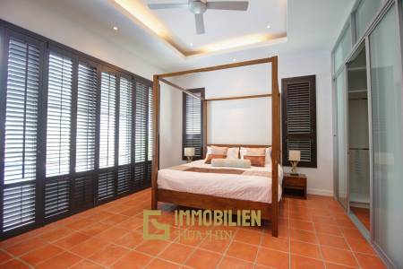 Gepflegte 3 Schlafzimmer Pool Villa