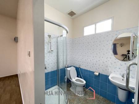House with 2 Bedrooms and 2 Bathrooms