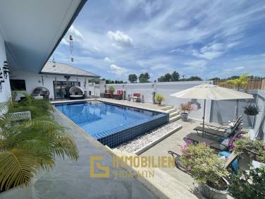 Infinitypool / 5 Schlafzimmer / extrem gut gefpflegt