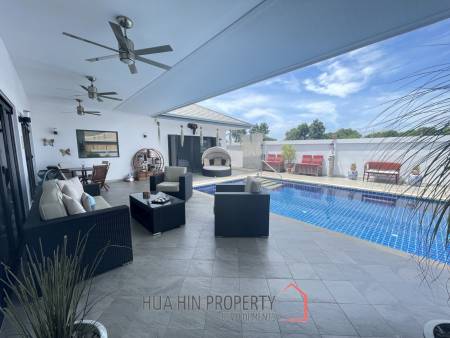 Sunset Views: 5 Bedroom Villa in absolutely superb condition