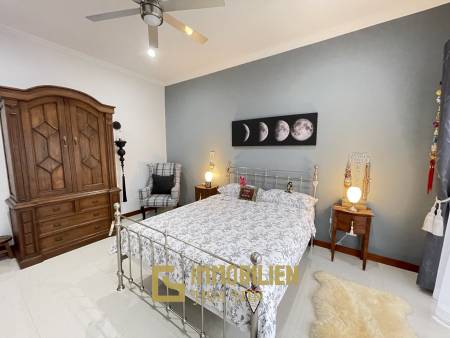 Sunset Views: 5 Schlafzimmer Villa in einem absolut großartigen Zustand
