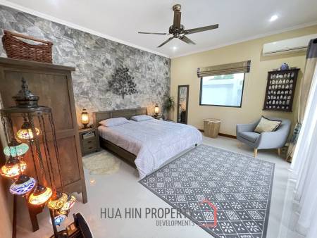 Sunset Views: 5 Bedroom Villa in absolutely superb condition