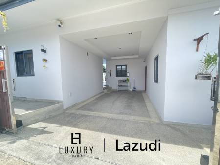 Infinity pool / 5 bedrooms / extremely well maintained