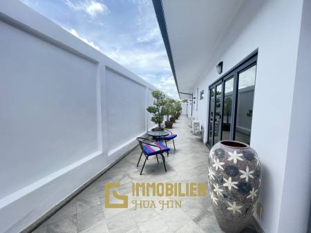 Sunset Views: 5 Schlafzimmer Villa in einem absolut großartigen Zustand