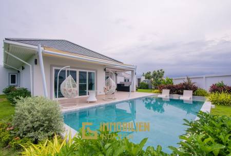 Neues Bauvorhaben: Moda Harmony - hochmoderne Pool Villa für den gehobenen Anspruch