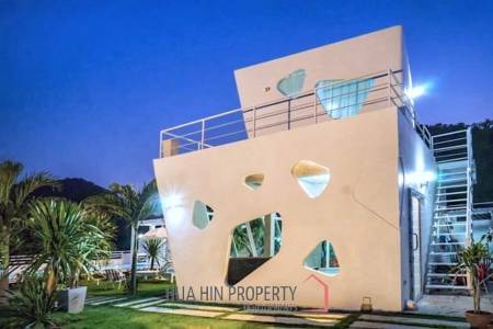Private 2 Bedroom Pranburi Pool Villa