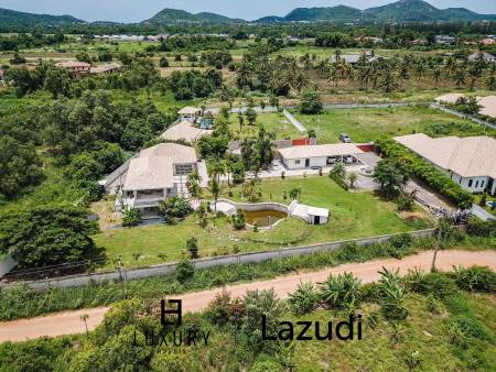 5 Bedroom House On Large Land Plot