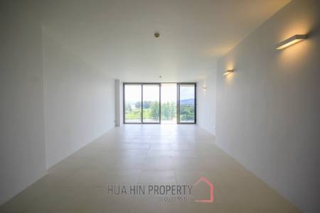 The Sanctuary: 2 Bedroom Condo With Stunning Views