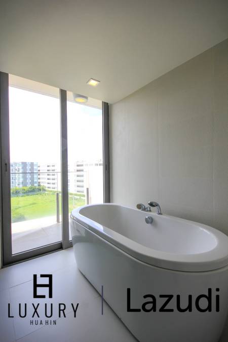 The Sanctuary: 2 Bedroom Condo With Stunning Views