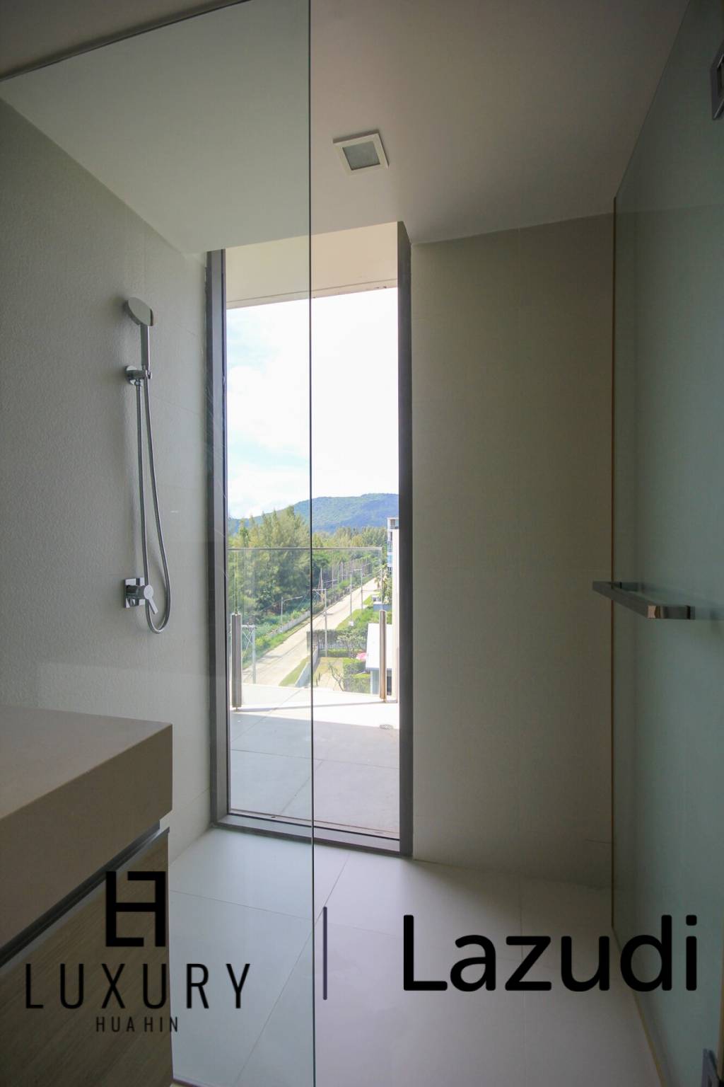 The Sanctuary: 2 Bedroom Condo With Stunning Views