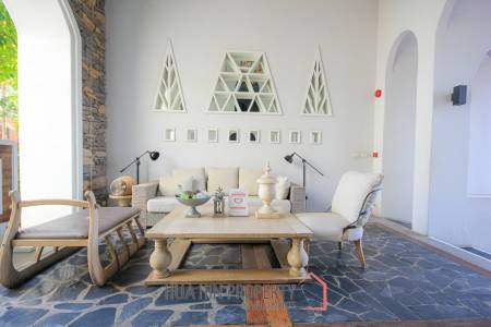Chelona Khao Tao: 2 Bedroom Top Floor Sea View Condo