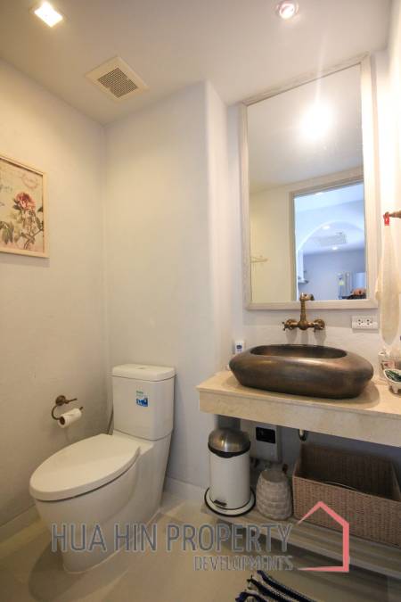 Chelona Khao Tao: 2 Bedroom Top Floor Sea View Condo