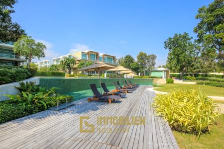 High End Beachfront Large One Bedroom Condo - Khao Tao