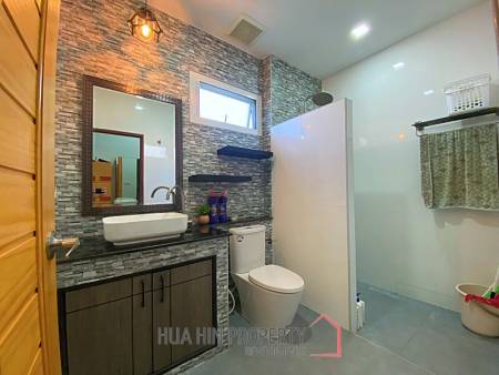 Well Designed 4 Bedroom Villa For Sale In Khao Tao