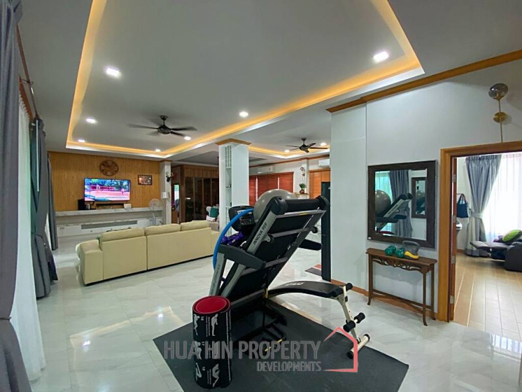 Well Designed 4 Bedroom Villa For Sale In Khao Tao