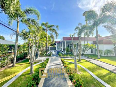 Newly Renovated 4 Bedroom Pool Villa