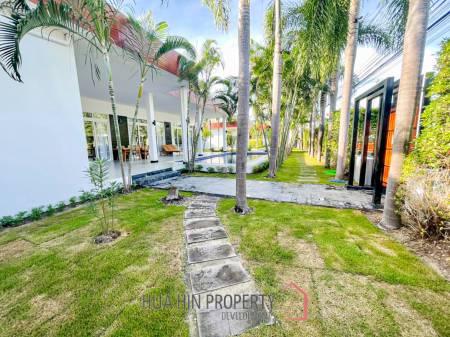 Newly Renovated 4 Bedroom Pool Villa
