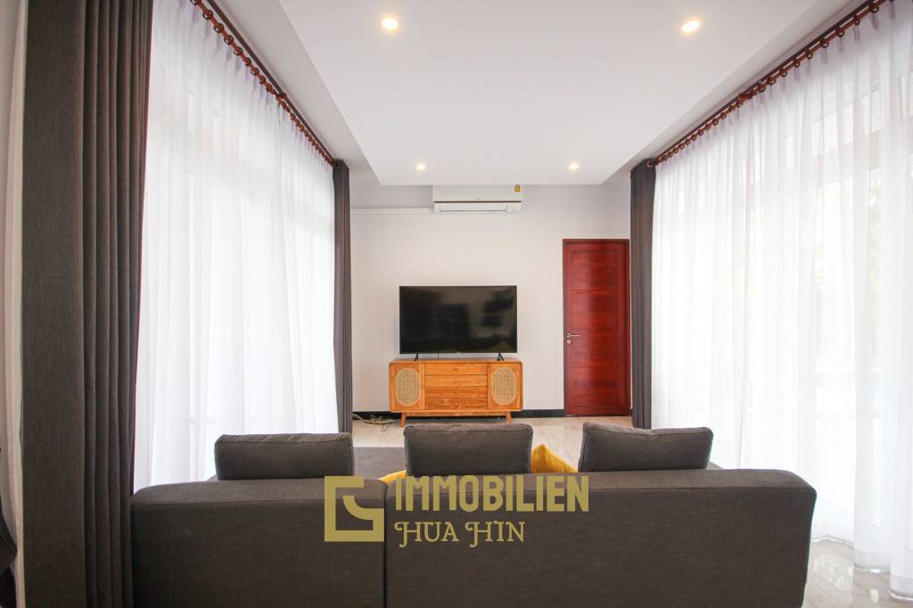 Newly Renovated 4 Bedroom Pool Villa