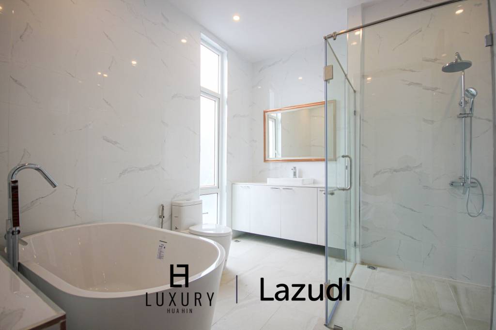 Newly Renovated 4 Bedroom Pool Villa