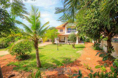 Freestanding 4 Bedroom House On Large Plot - Hua Hin Soi 2