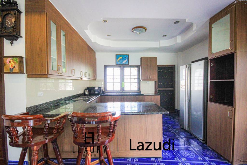 Freestanding 4 Bedroom House On Large Plot - Hua Hin Soi 2