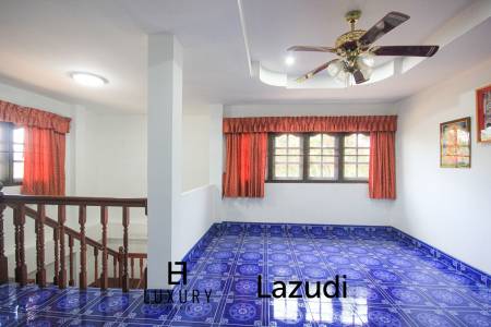 Freestanding 4 Bedroom House On Large Plot - Hua Hin Soi 2