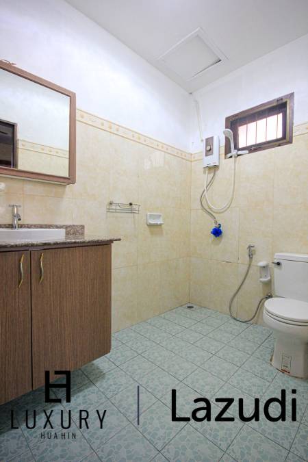 Freestanding 4 Bedroom House On Large Plot - Hua Hin Soi 2