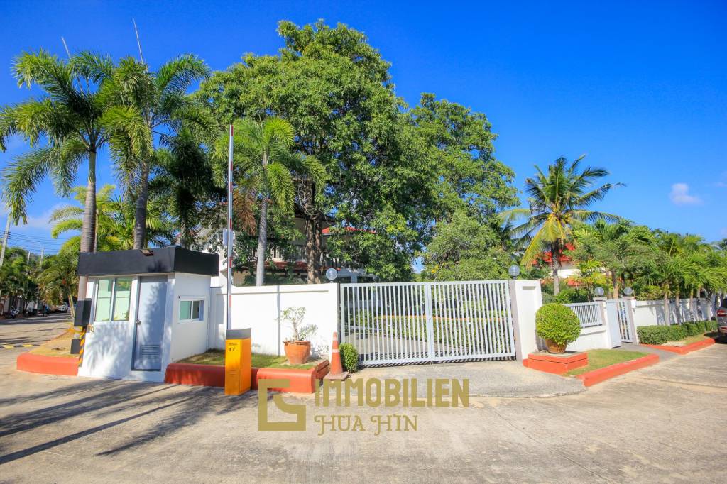 Crystal View Hua Hin: Großartig gelegenes großes Familienhaus oder Anlageobjekt