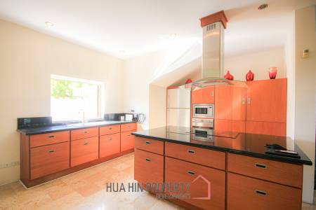 Great Located Large Family Home Or Investment Property At Crystal View Hua Hin