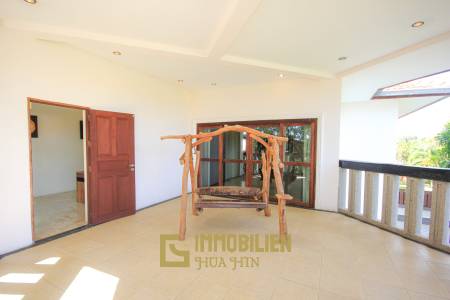Crystal View Hua Hin: Großartig gelegenes großes Familienhaus oder Anlageobjekt