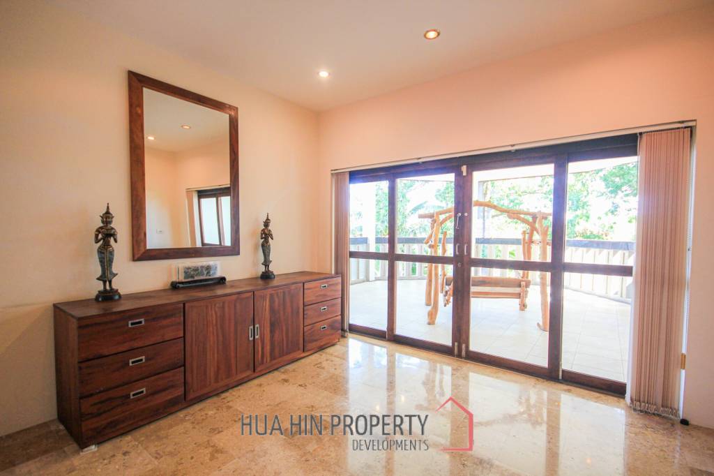 Great Located Large Family Home Or Investment Property At Crystal View Hua Hin