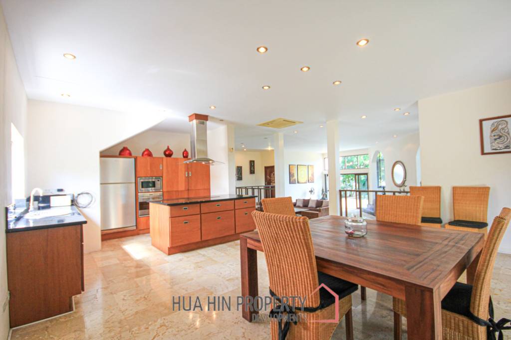 Great Located Large Family Home Or Investment Property At Crystal View Hua Hin