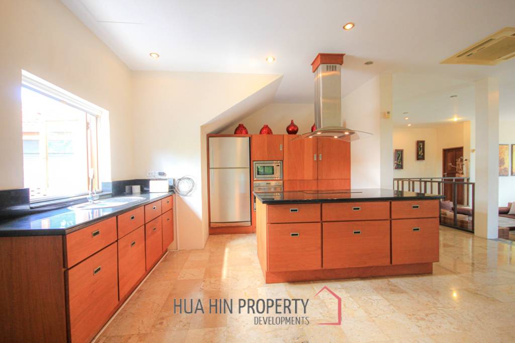 Great Located Large Family Home Or Investment Property At Crystal View Hua Hin