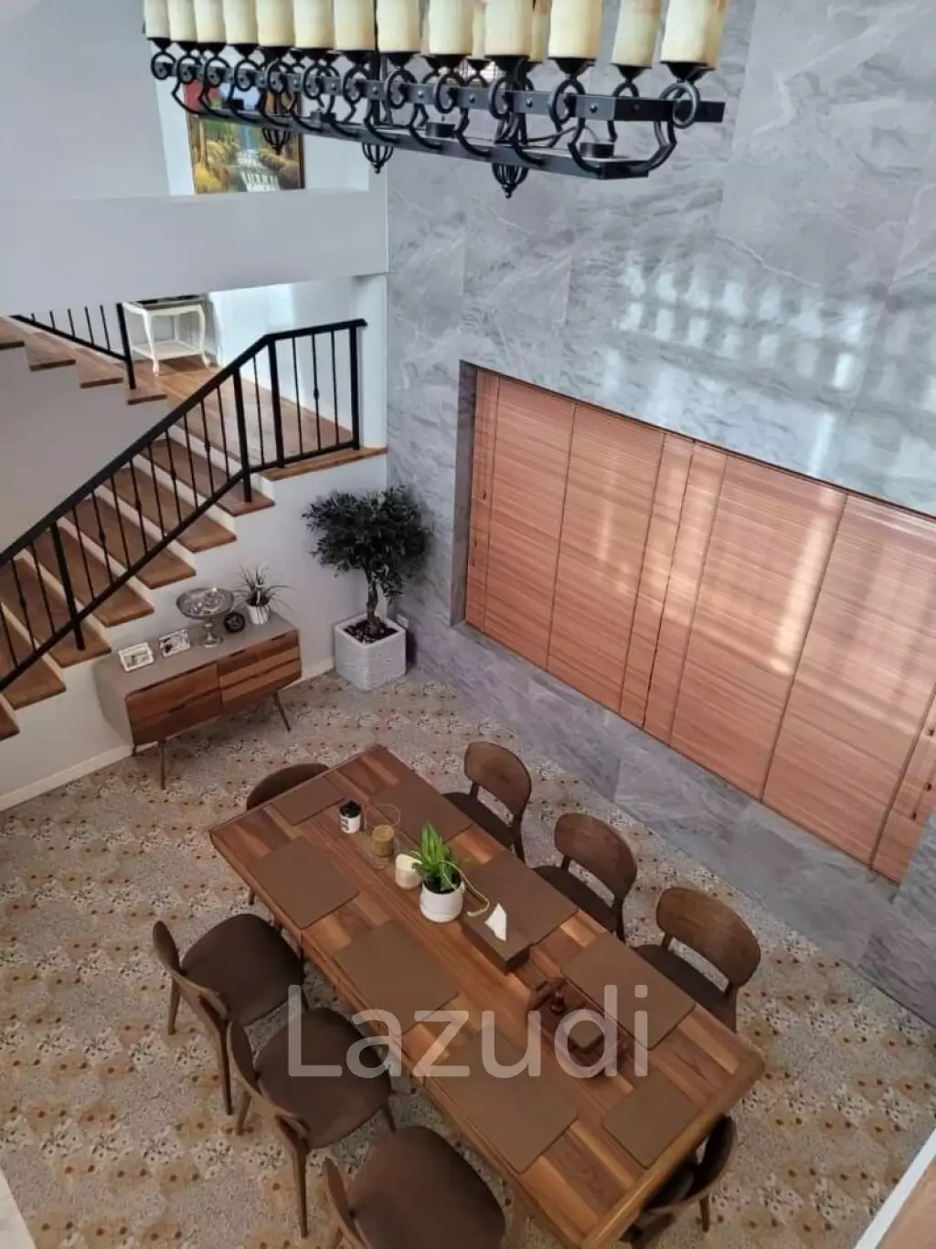 5 Bedrooms 6 Bathrooms 588 Sqm. Luxury Private Pool Villa