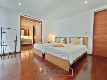 2 Story 3 Bedroom Pool Villa In Pranburi