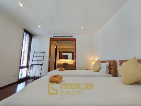 Einstöckige 3 Schlafzimmer Pool Villa in Pranburi