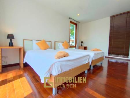 2 Story 3 Bedroom Pool Villa In Pranburi