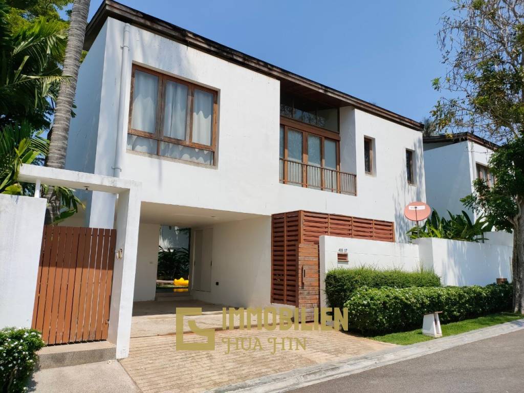 2 Story 3 Bedroom Pool Villa In Pranburi