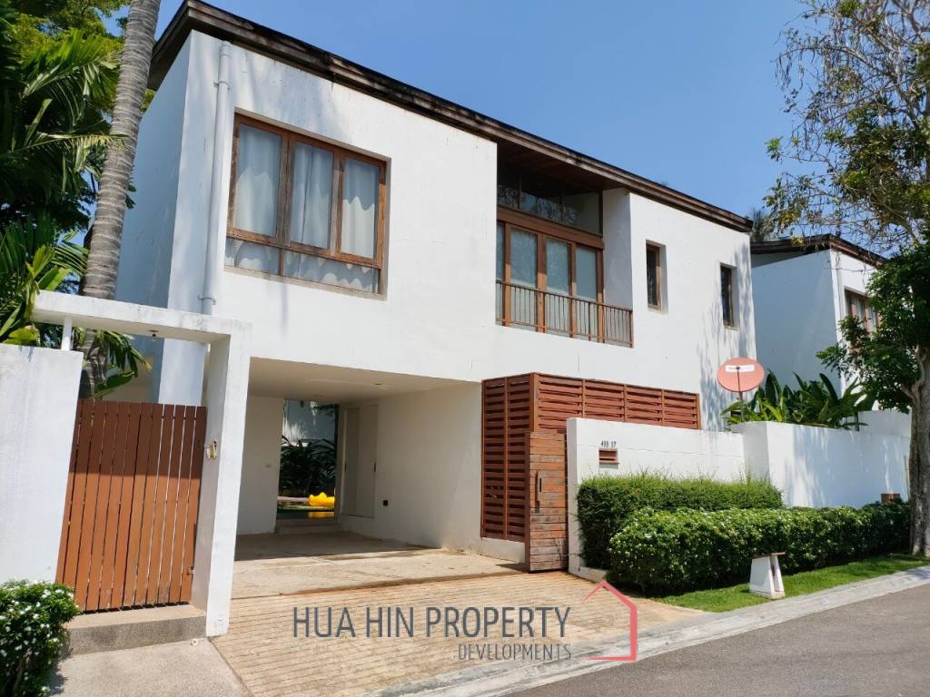 2 Story 3 Bedroom Pool Villa In Pranburi