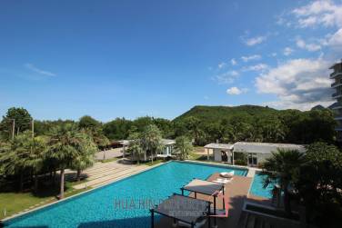 1 Bed, 1 Bath Condo in Sam Roi Yot