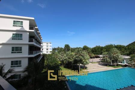 1 Bed, 1 Bath Condo in Sam Roi Yot