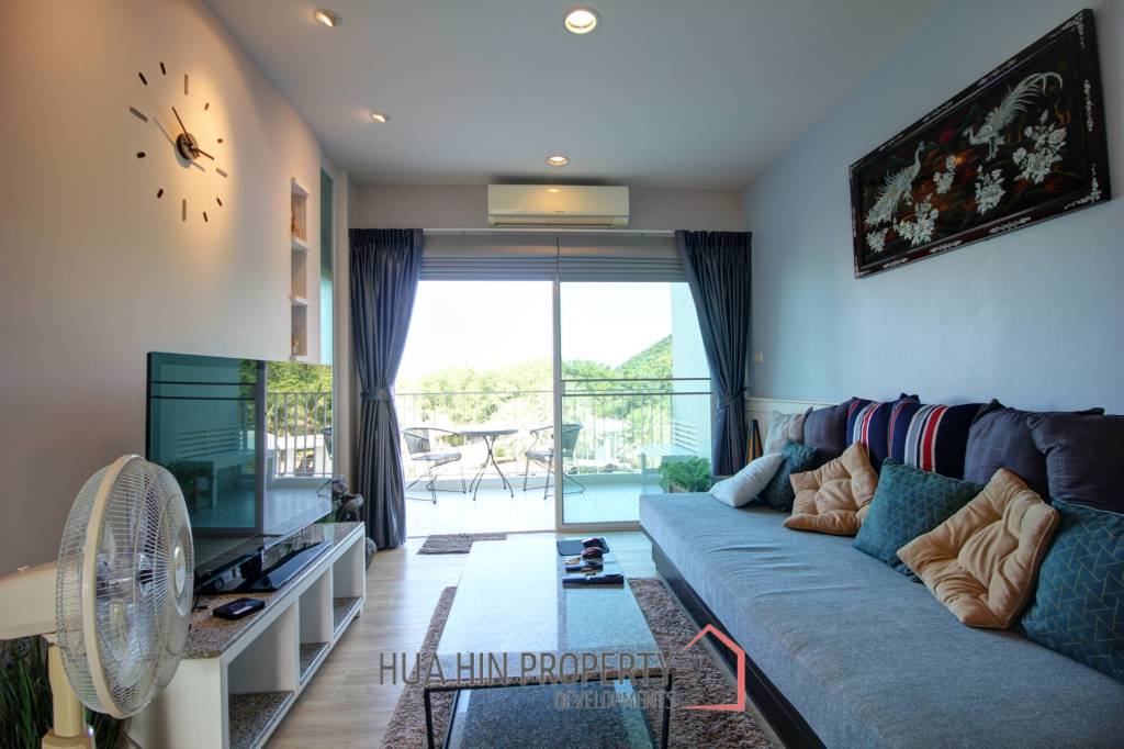 1 Bed, 1 Bath Condo in Sam Roi Yot
