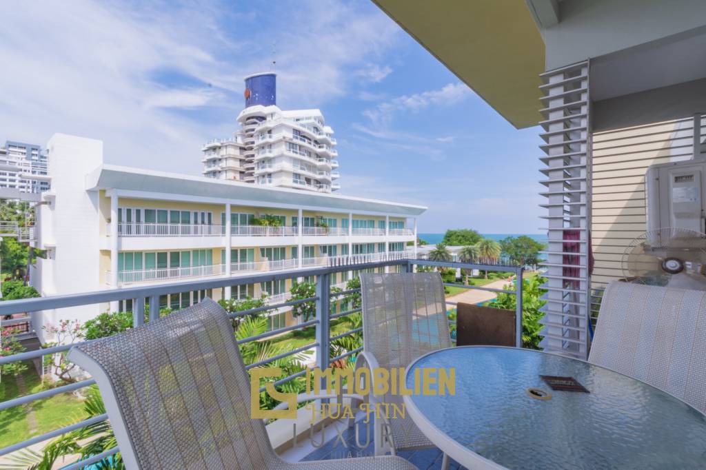 Baan Sanpluem: Eigentumswohnung mit 2 Schlafzimmern am Strand