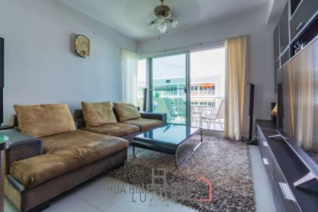 Baan Sanpluem: 2 Bedroom Beachside Condo