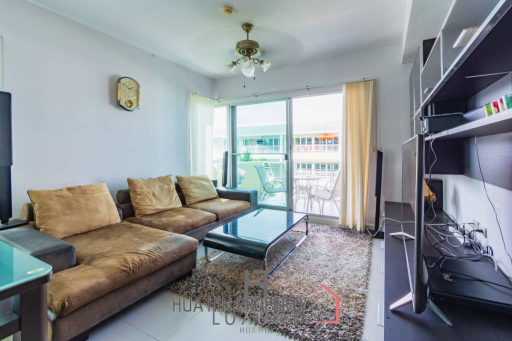 Baan Sanpluem: 2 Bedroom Beachside Condo
