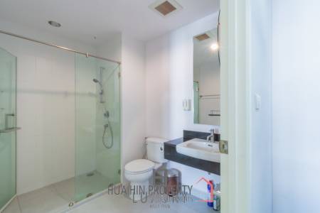 Baan Sanpluem: 2 Bedroom Beachside Condo