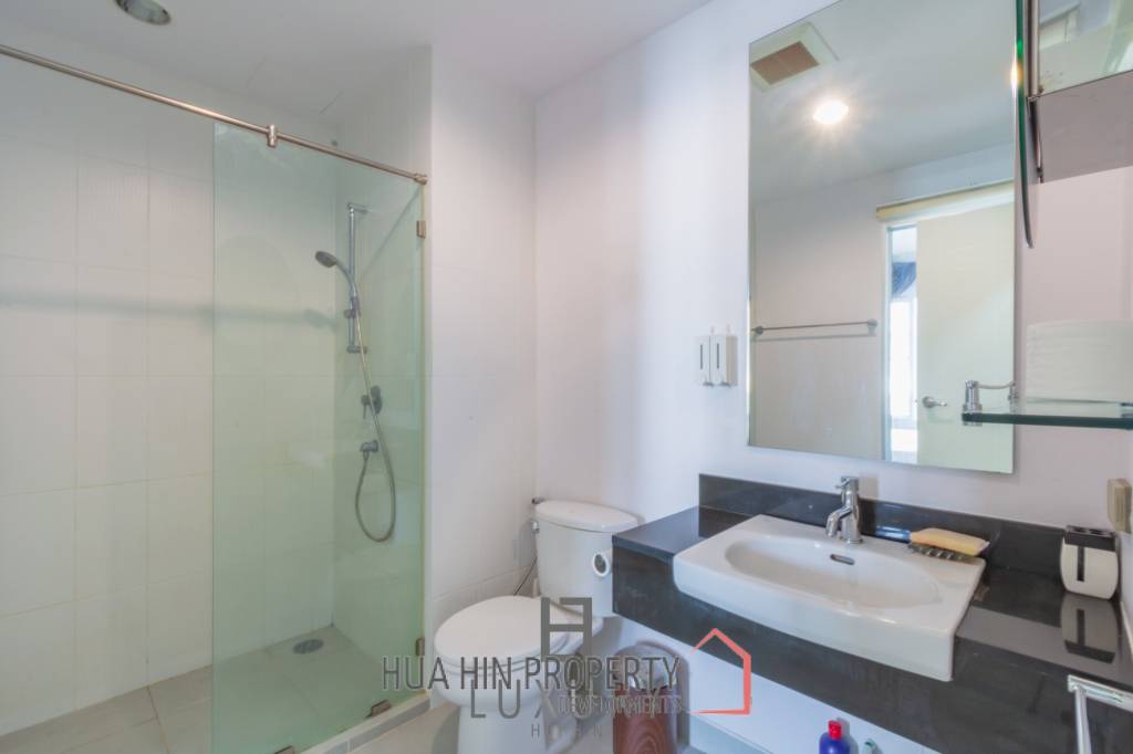 Baan Sanpluem: 2 Bedroom Beachside Condo