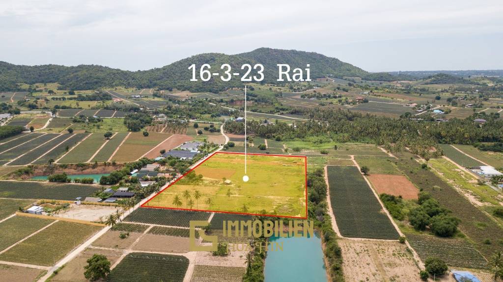 Beautiful plots of building land for sale in Pranburi, Khao Tao