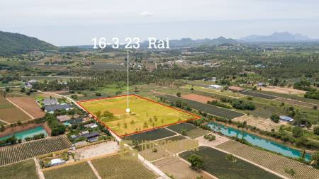 Beautiful plots of building land for sale in Pranburi, Khao Tao