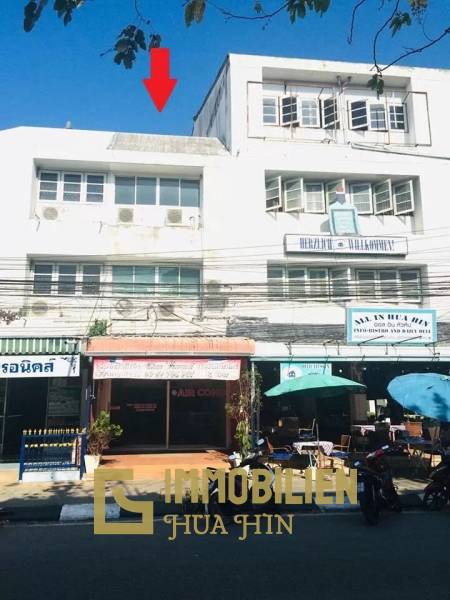 Townhouse / Business House in the Center of Hua Hin